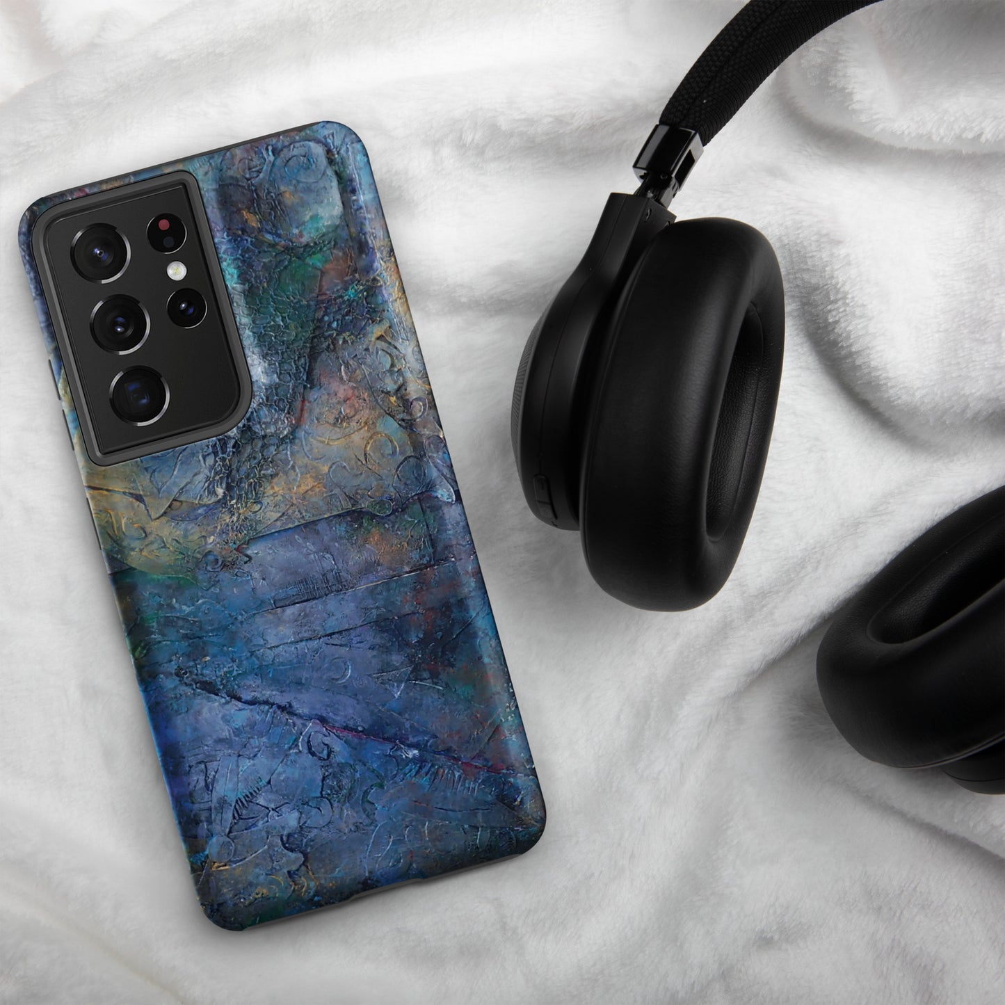 "When Home is everywhere and nowhere", Tough case for Samsung®